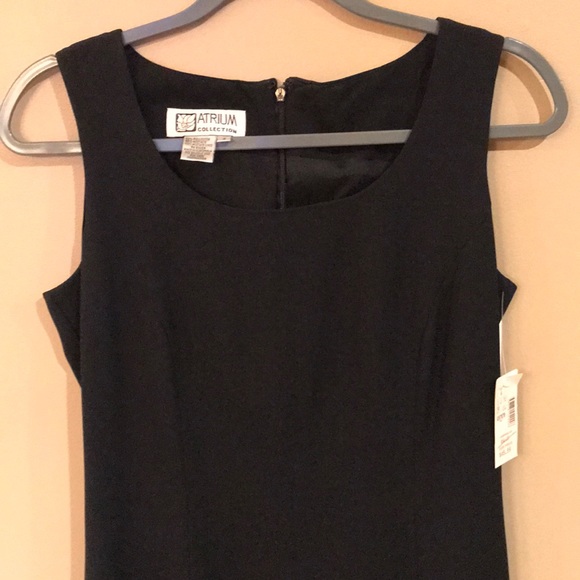 NWT Atrium Black dress. Size 4 - Picture 2 of 7